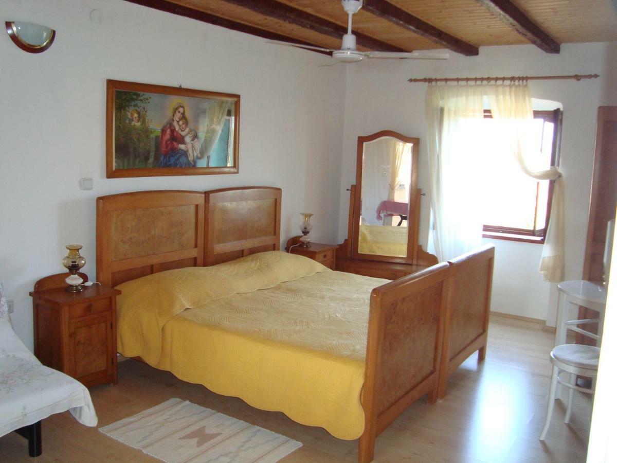 Apartments Lovor Силба Екстериор снимка