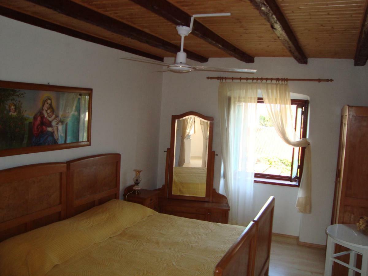 Apartments Lovor Силба Екстериор снимка