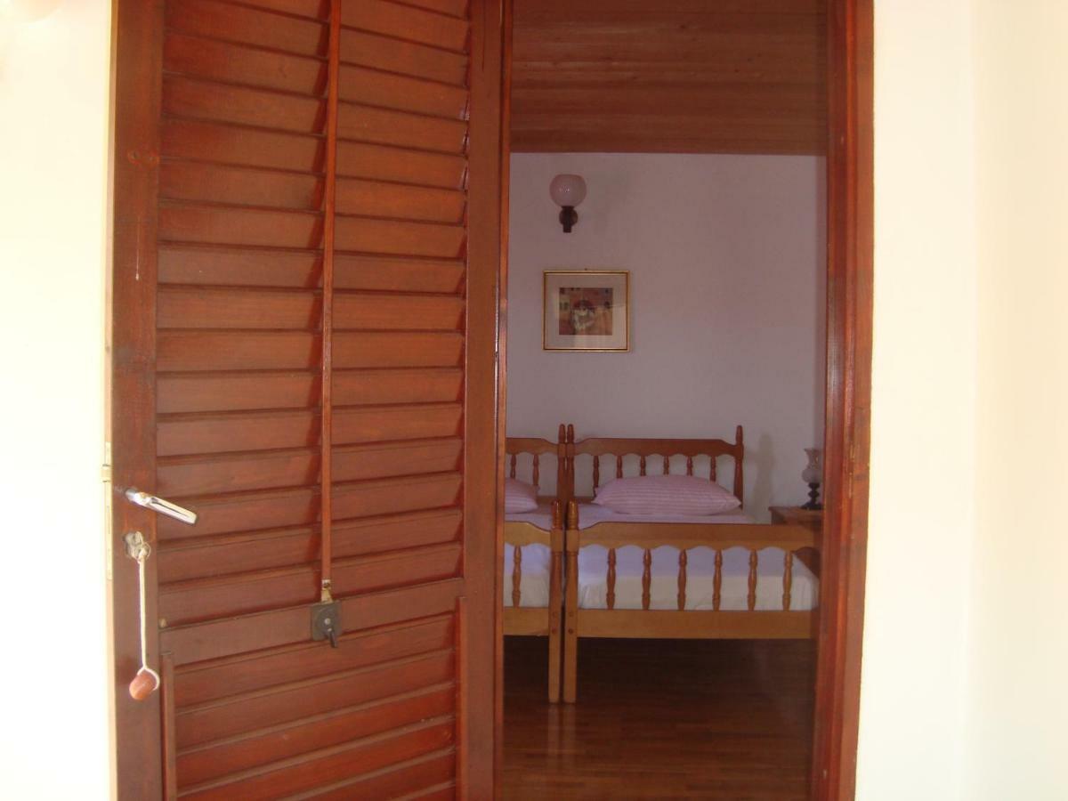 Apartments Lovor Силба Екстериор снимка