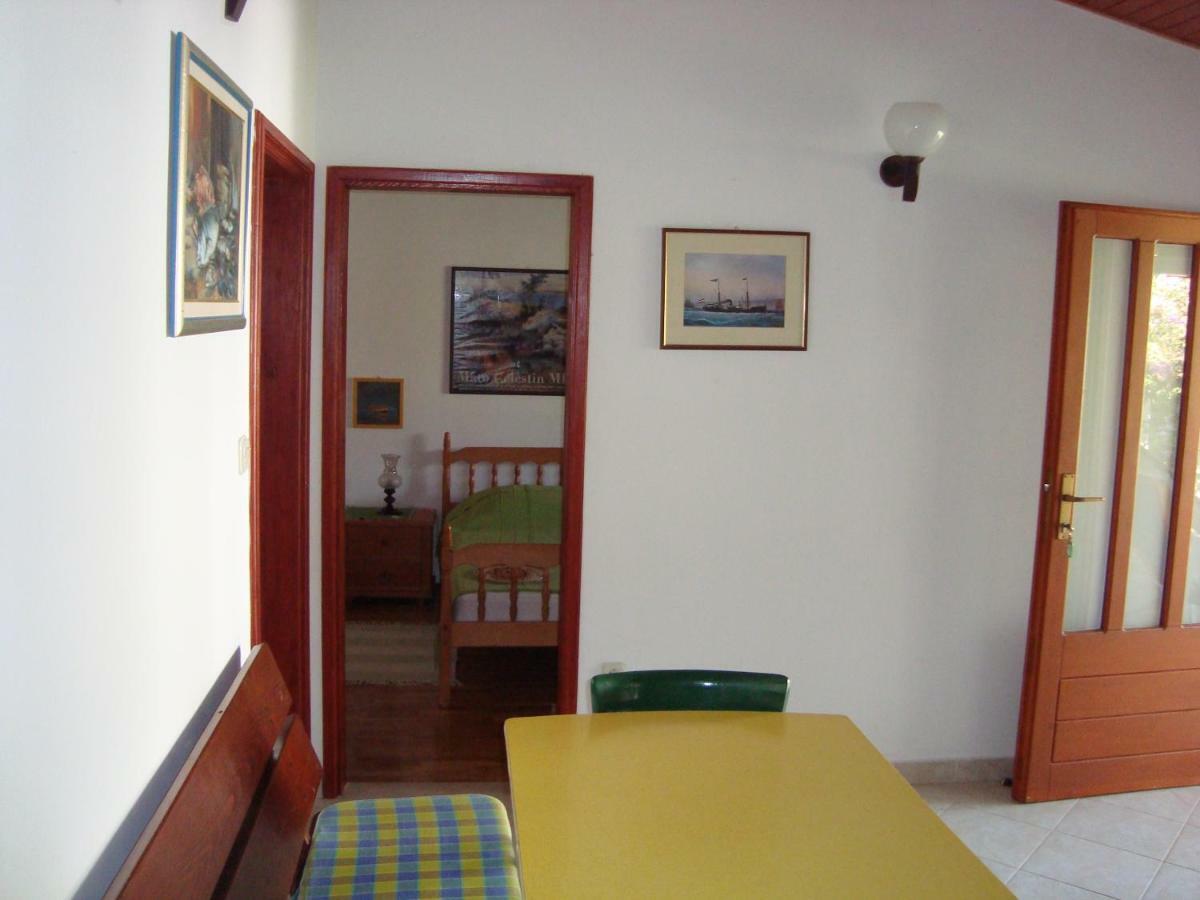 Apartments Lovor Силба Екстериор снимка